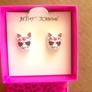 Cute Betsey Johnson cat earrings